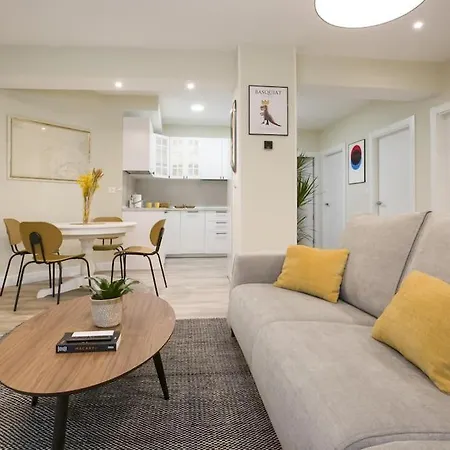 Bilbao Costa Iii By Aston *